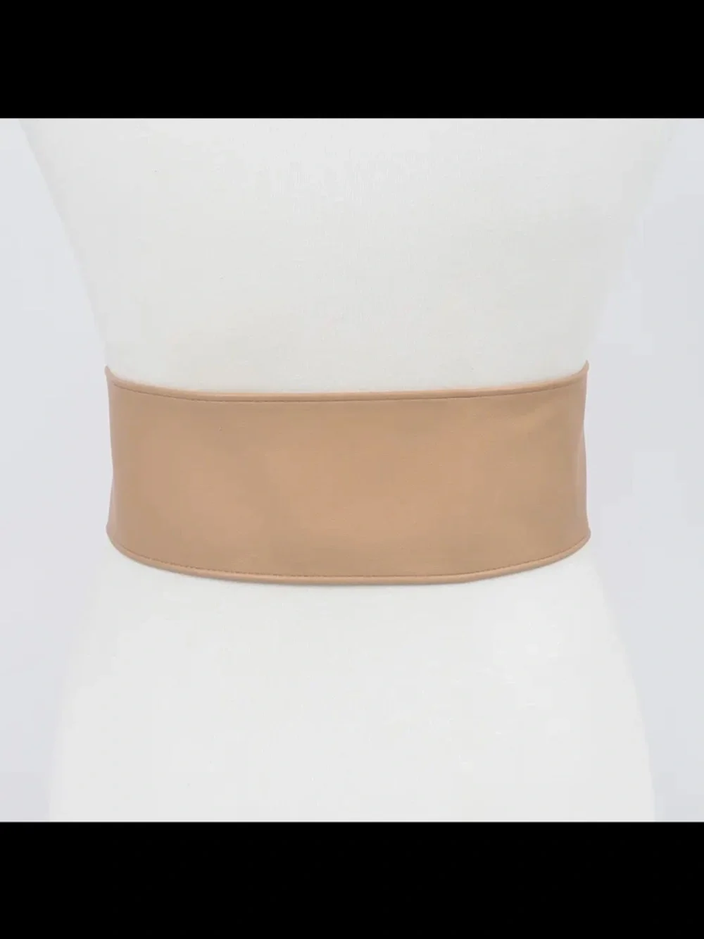 Faux leather Wide Waist Belt with Woven Round Buckle - Picture 2 of 5